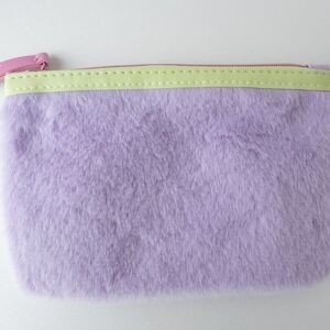 5/$20 NWOT Ipsy Glam Bag January 2023 Purple Fuzzy Faux Fur Makeup Bag